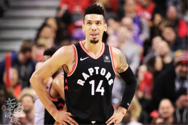 德科前往马德里，促进阿尔瓦雷斯转会巴萨的计划